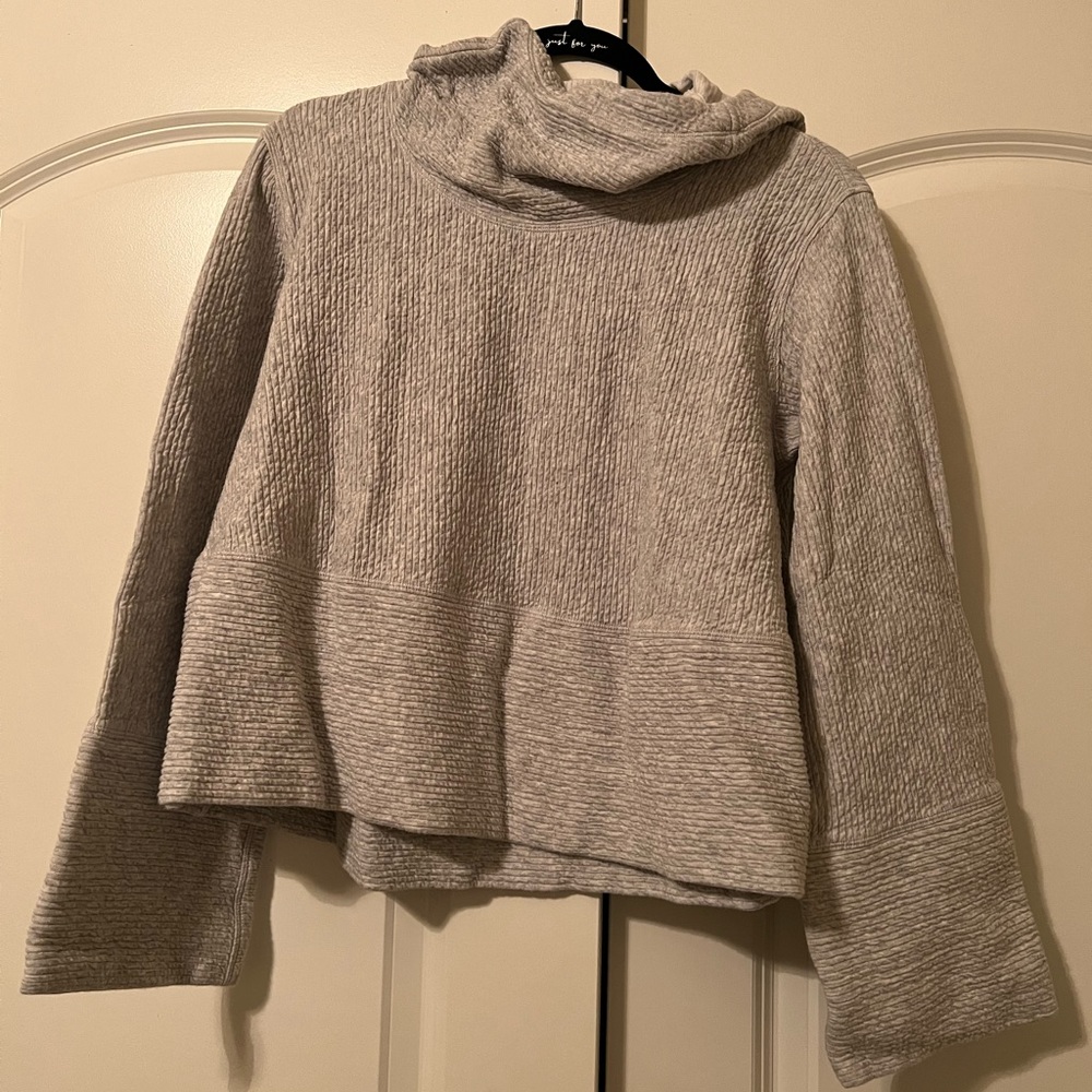 Lululemon Sweatshirt